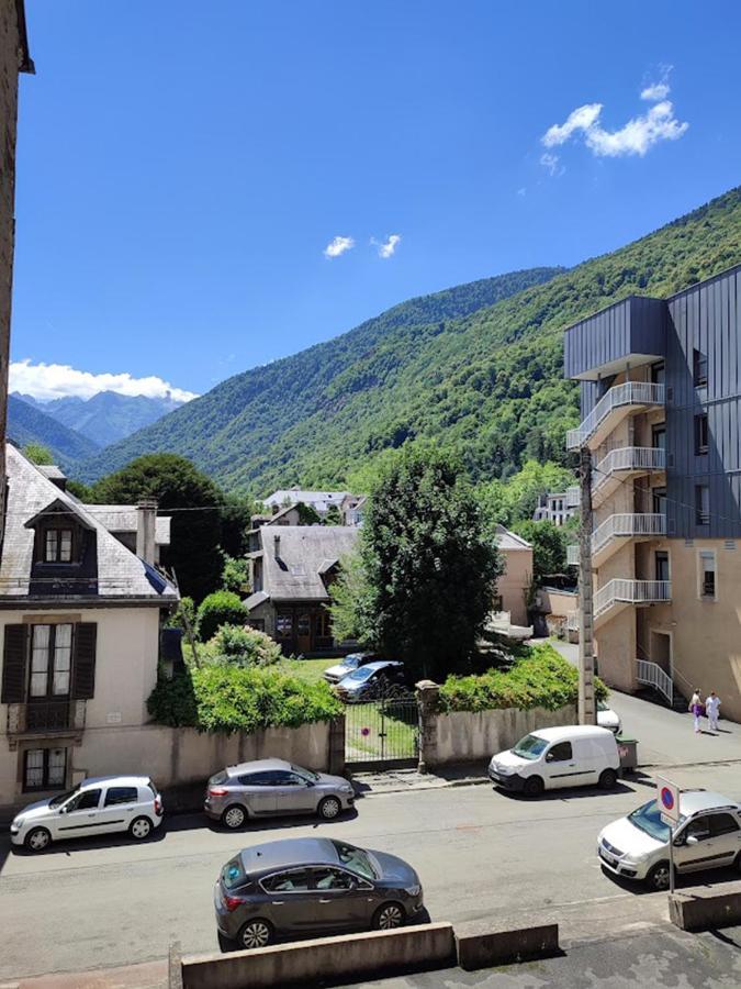 Chez Dominique, T2, Centre Ville, Vue Montagne, Wifi, 4 Personnes Bagnères-de-Luchon Exterior foto